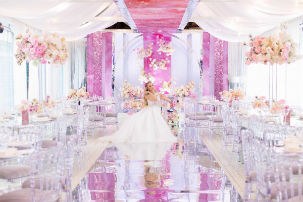 My Breath: нежная свадьба в окружении роз