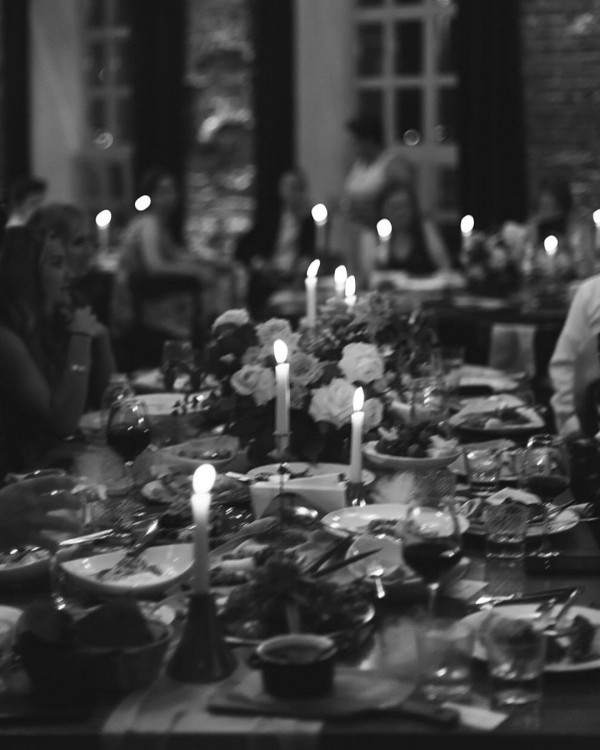 В загсах ограничили количество гостей