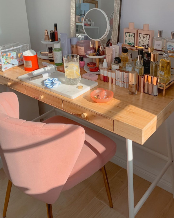 Хайлайтеры, которыми пользуются свадебные стилисты