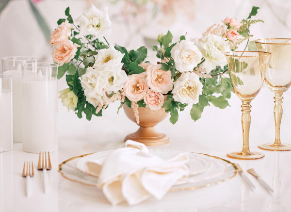 Разумное потребление на свадьбе. Как аренда декора