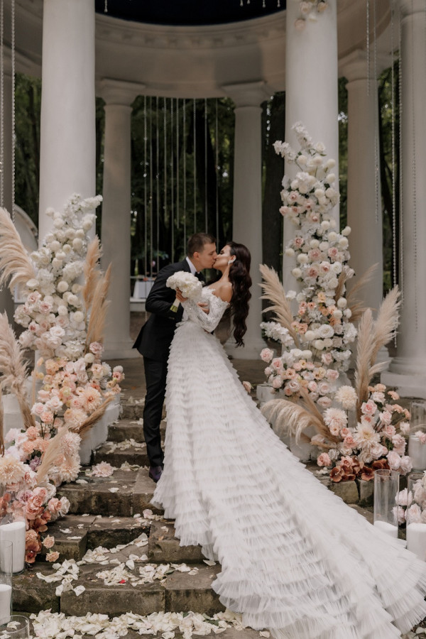 Как изменилась организация свадеб во время пандемии