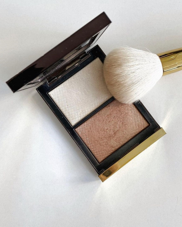 Хайлайтеры, которыми пользуются свадебные стилисты