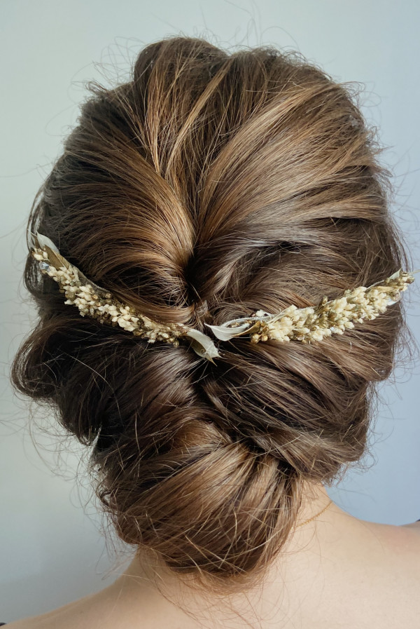 Как выбрать и где купить украшение для