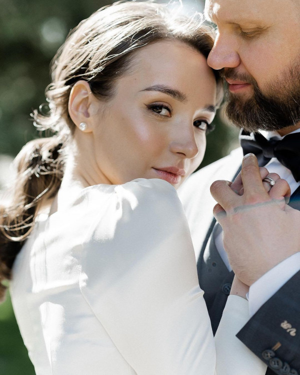 Хайлайтеры, которыми пользуются свадебные стилисты