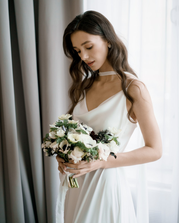 Ничего лишнего: 43 минималистичных свадебных платья