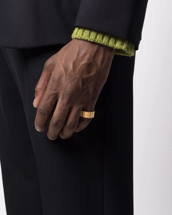 25 украшений для жениха на любой вкус