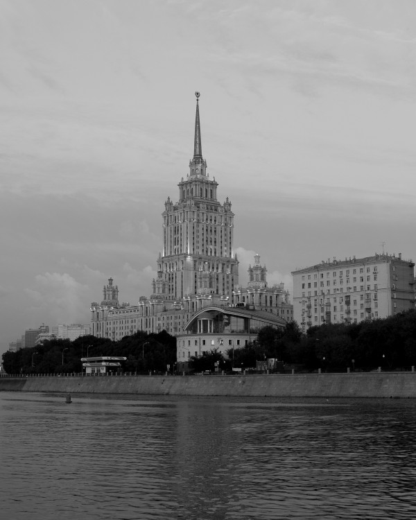 История одной камерной свадьбы в сердце Москвы