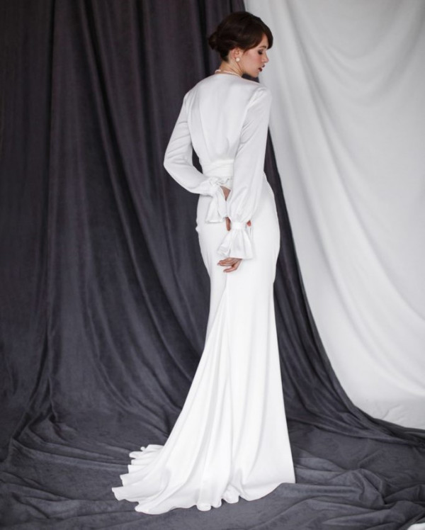 Ничего лишнего: 43 минималистичных свадебных платья