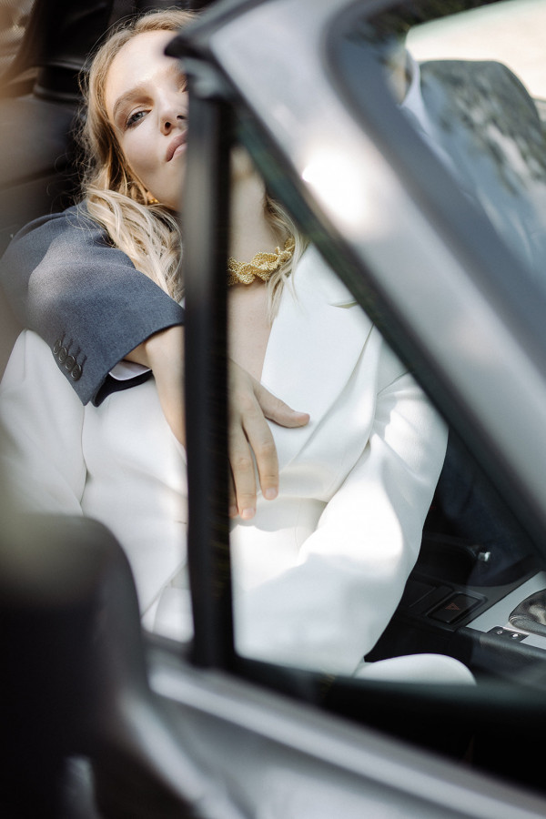 Минималистичная свадьба в ярко-розовом цвете