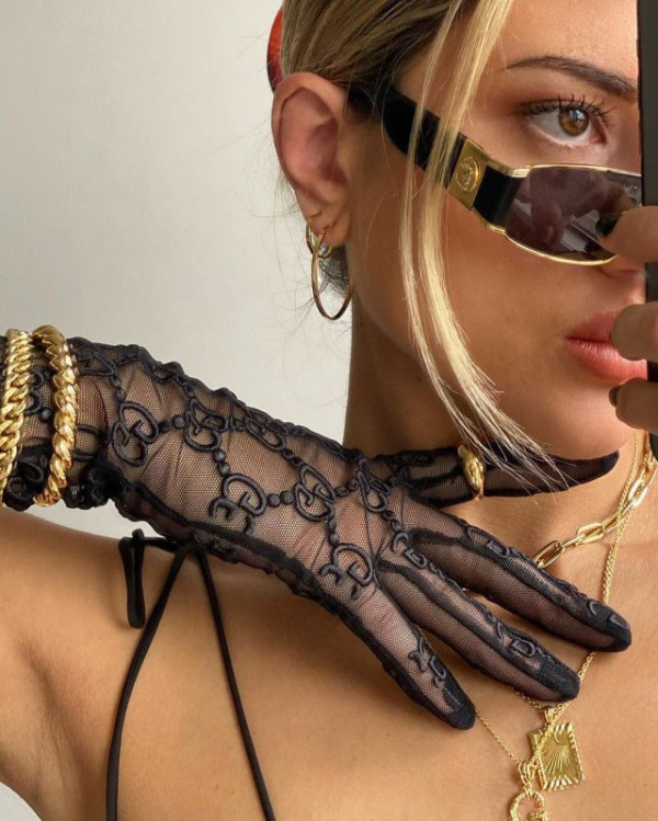 Свадебные перчатки  — это больше не