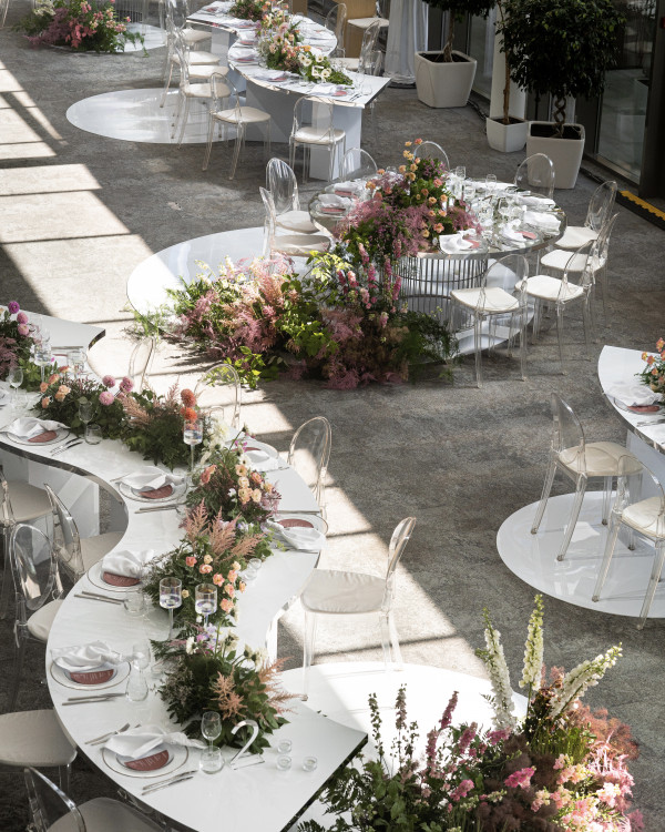 Фанина Открытка: вечерняя церемония, волшебные огни и