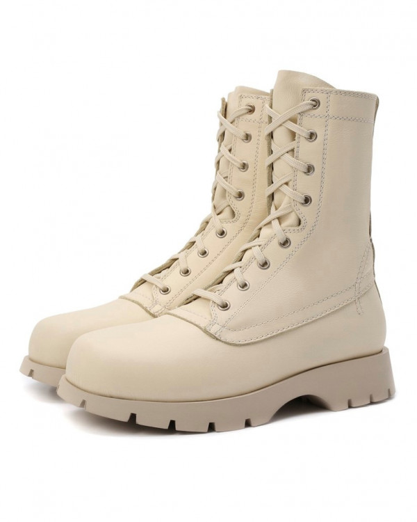 Платформа и шнуровка: 7 пар обуви для