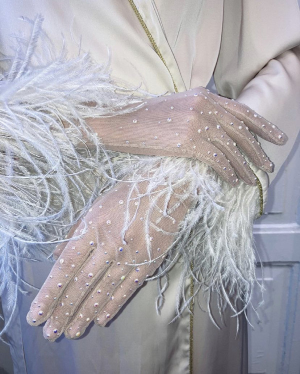 Свадебные перчатки  — это больше не