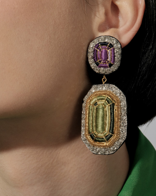 Где купить небанальные украшения из бисера?