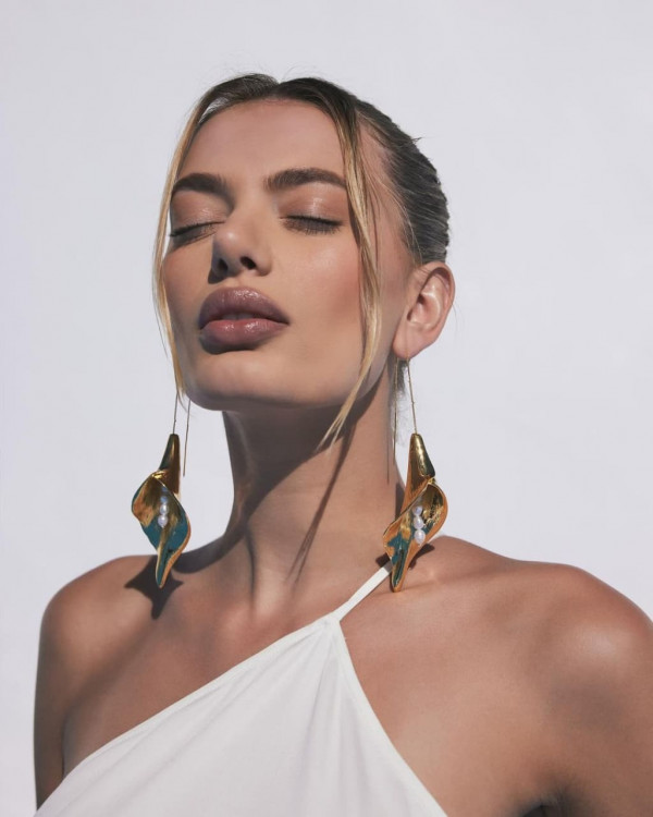 Крупные серьги  — свадебный тренд ближайших