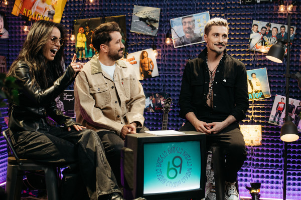 Ведущие Константин Анисимов