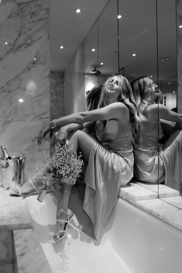 Девичник в розовом цвете в отеле Ararat