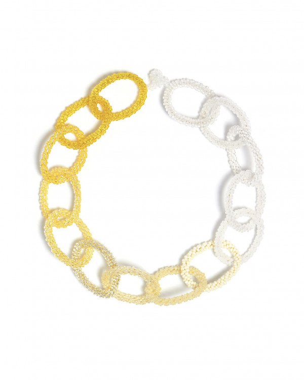 Где купить небанальные украшения из бисера?