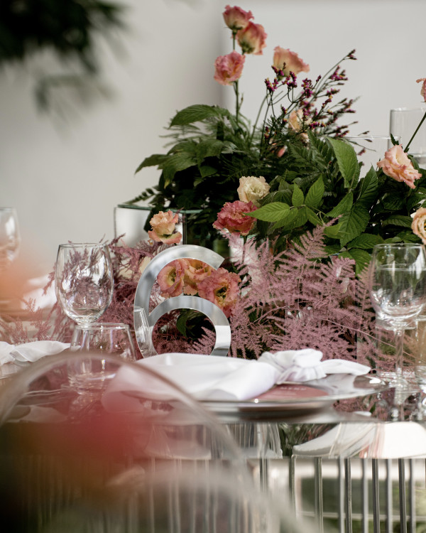 Фанина Открытка: вечерняя церемония, волшебные огни и