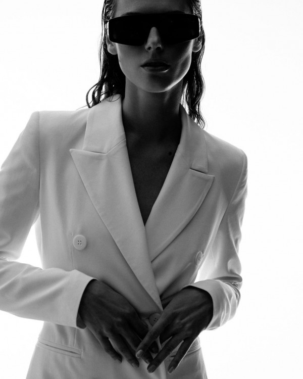 «Зимние» образы для невест существуют