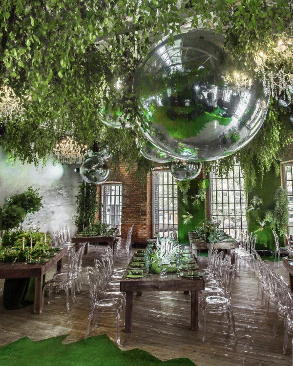 Зелень в свадебном оформлении: идеи и реальные