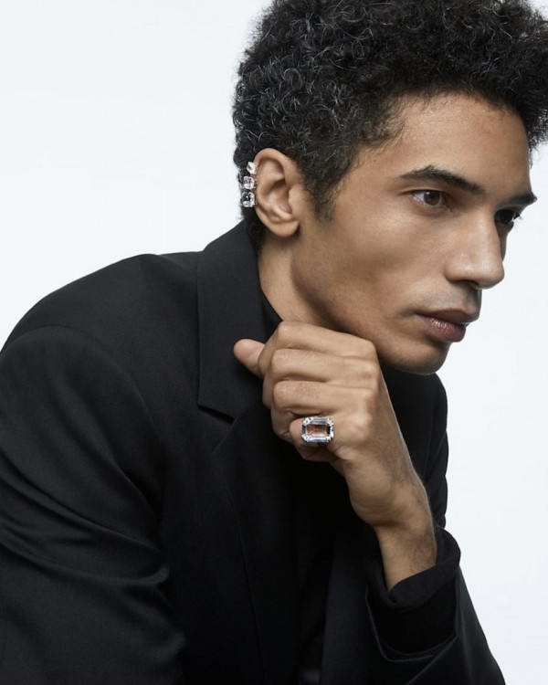 25 украшений для жениха на любой вкус