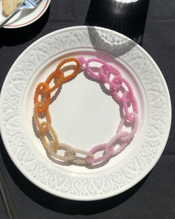 Где купить небанальные украшения из бисера?