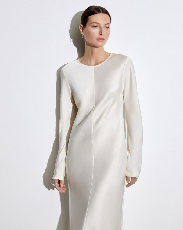 Ничего лишнего: 43 минималистичных свадебных платья