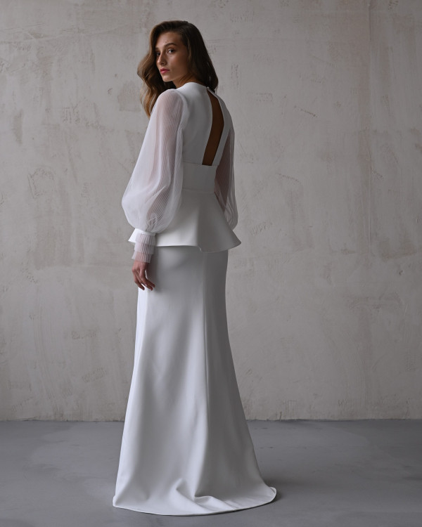 Ничего лишнего: 43 минималистичных свадебных платья