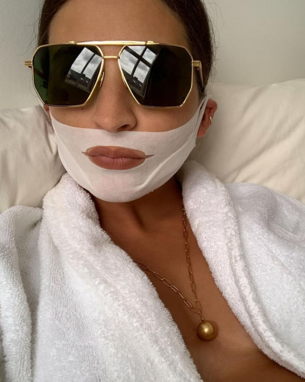 Тканевая маска  — то, без чего