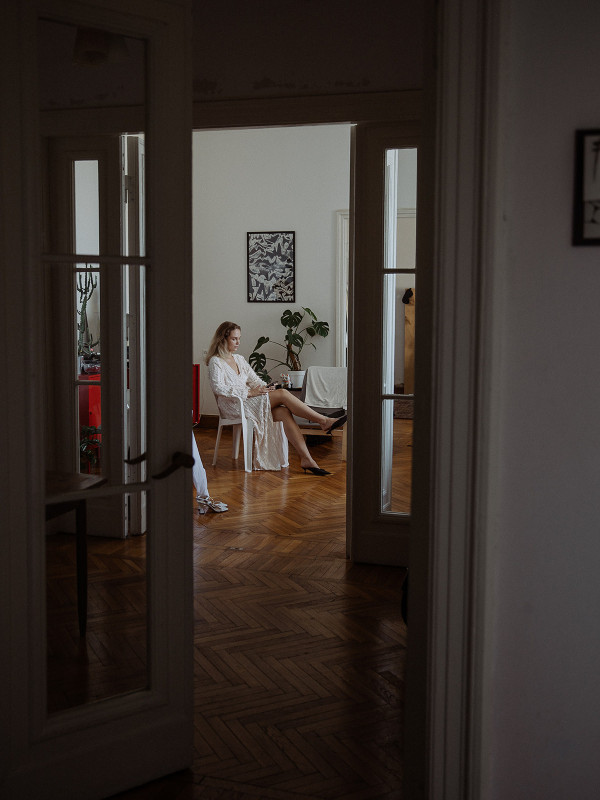 Минималистичная свадьба в ярко-розовом цвете