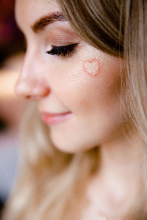 Девичник в розовом цвете в отеле Ararat