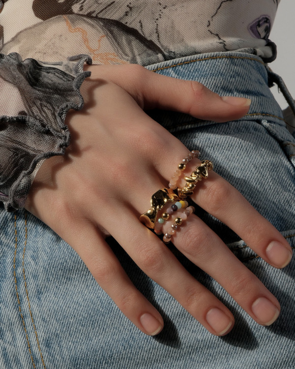 Где купить небанальные украшения из бисера?