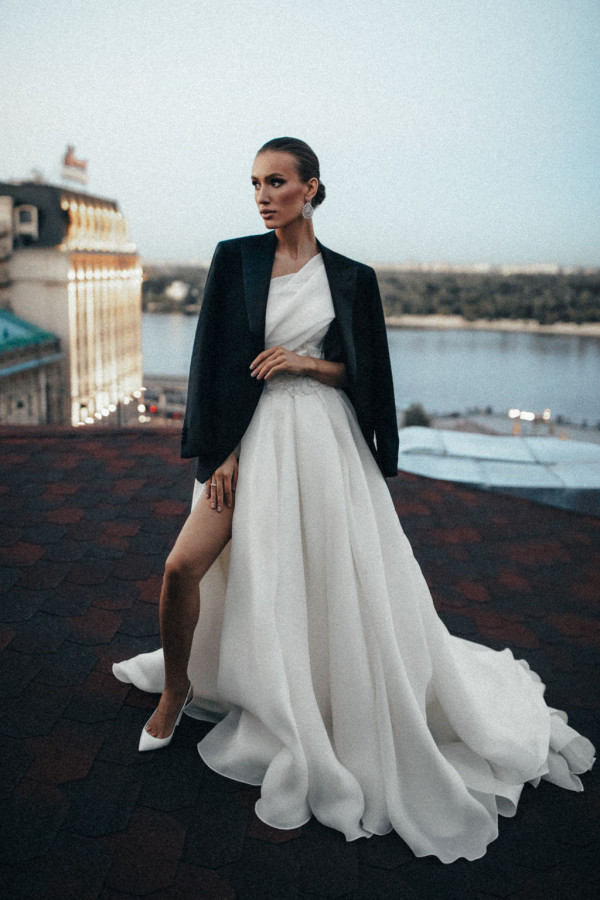 Роскошная свадьба с несколькими образами невесты