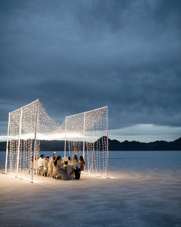 All About Intimate Weddings