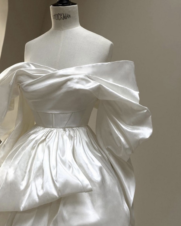 4 способа скорректировать фигуру с помощью платья