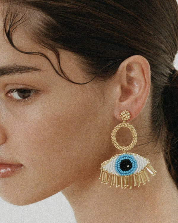 Где купить небанальные украшения из бисера?