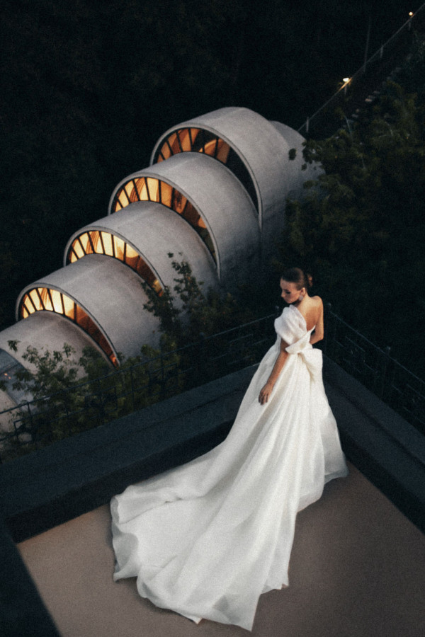 Роскошная свадьба с несколькими образами невесты