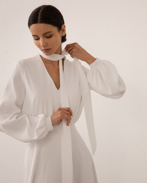 Ничего лишнего: 43 минималистичных свадебных платья