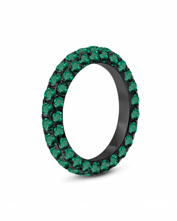 Она согласна! 22 кольца с зелеными камнями