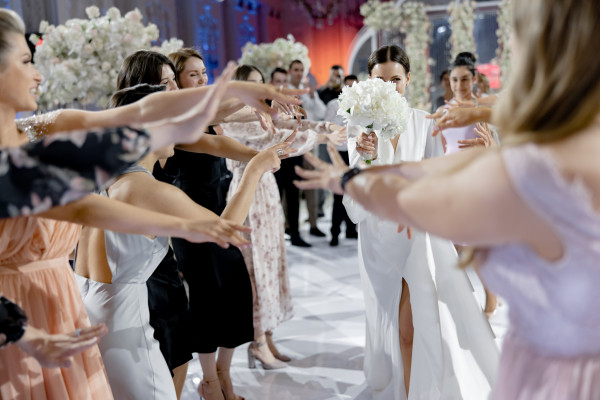 Стильная свадьба с национальными элементами