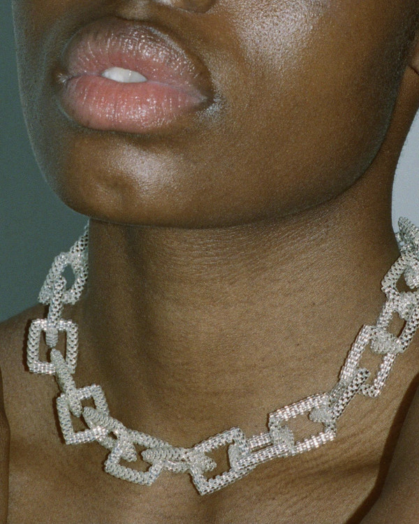 Где купить небанальные украшения из бисера?