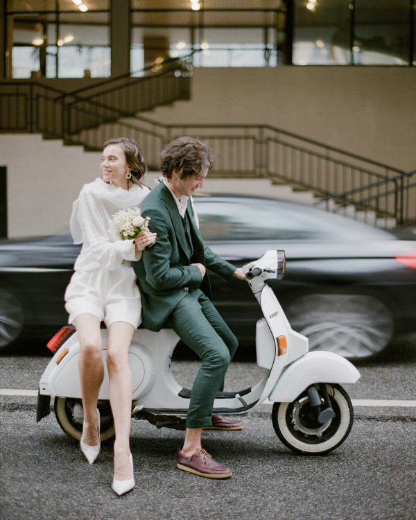 Пленочная фотография на современных свадьбах