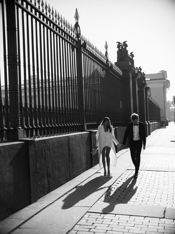 Автомобиль в стиле ретро и съемка для