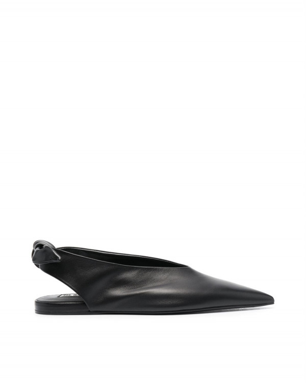 15 пар неординарной обуви без каблука