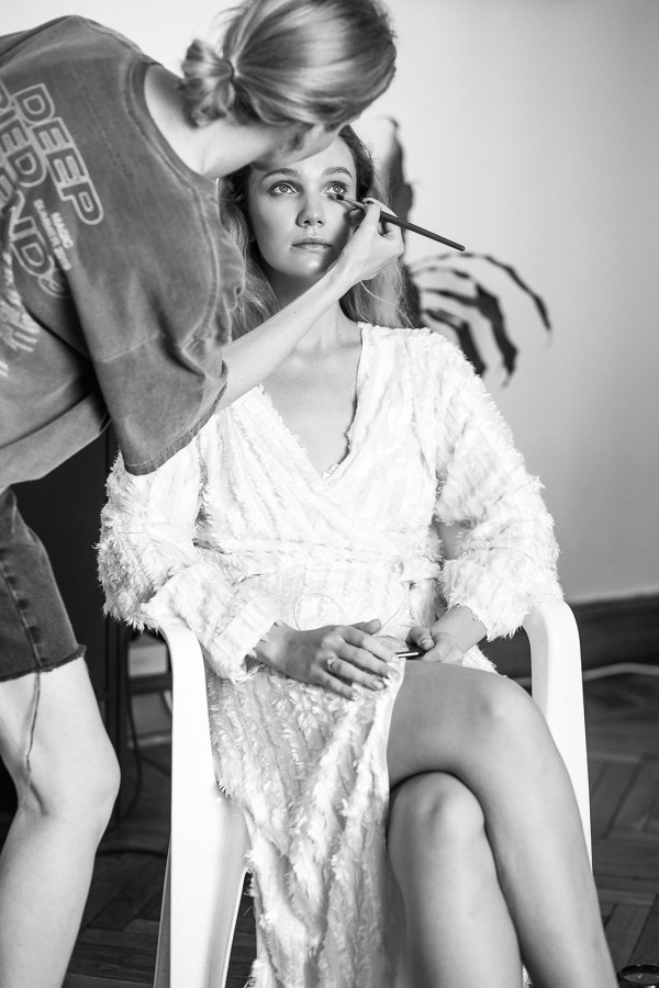 Минималистичная свадьба в ярко-розовом цвете