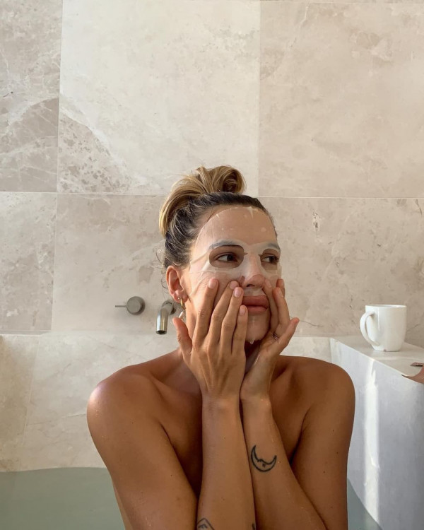 Тканевая маска  — то, без чего