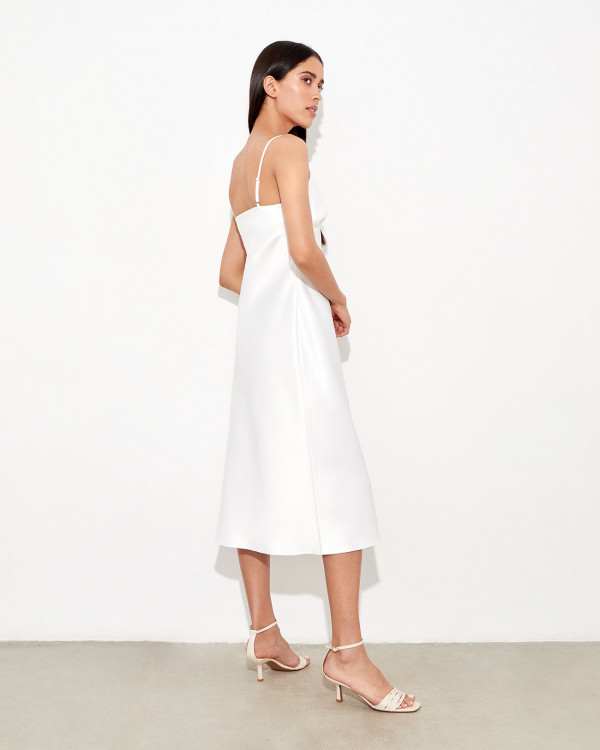 Ничего лишнего: 43 минималистичных свадебных платья