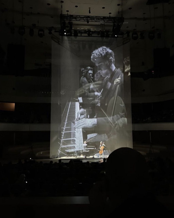 История подготовки к свадьбе Полины и Ромы