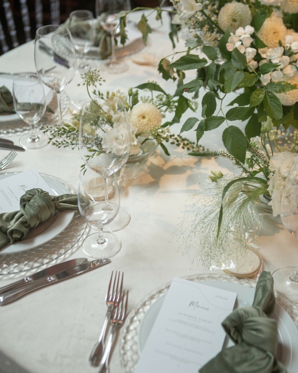 Самые запоминающиеся свадебные оформления сезона 2022